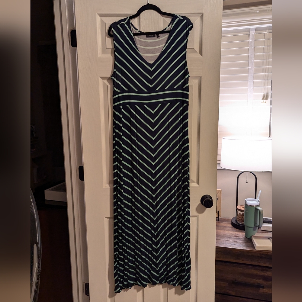 Apt 9 Blue Striped Maxi Dress size XL